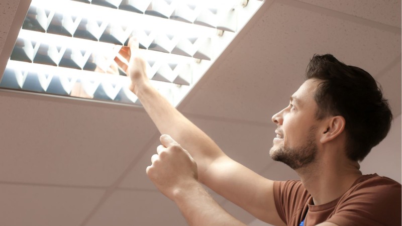 Vervang je TL door LED en bouw zelf je armatuur om